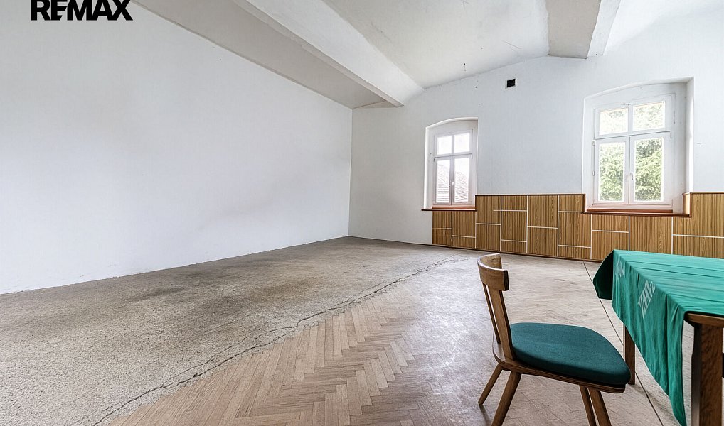 Prodej nájemního domu, činžáku 670 m², Zbrašín – náhled fotky 18
