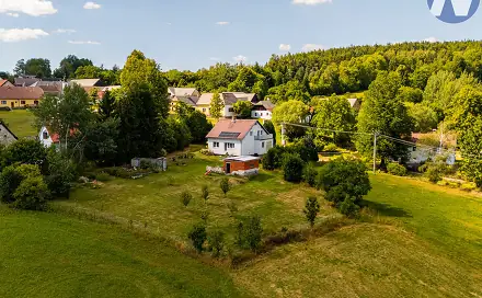 Prodej domu 139 m² s pozemkem 2 312 m², Nebahovy - Jelemek, okres Prachatice