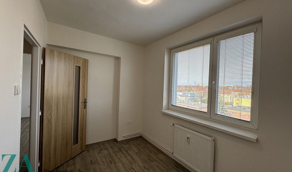 Pronájem bytu 2+kk 32 m², Hodonín – náhled fotky 8