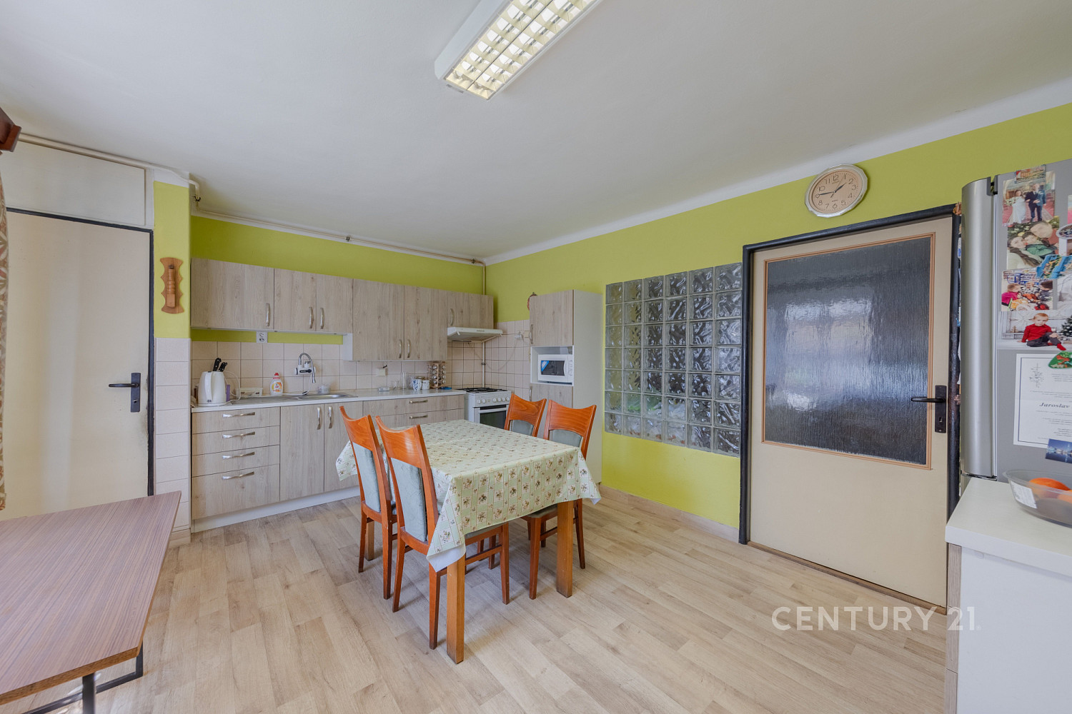 Prodej domu 160 m² s pozemkem 106 m² – fotografie 2