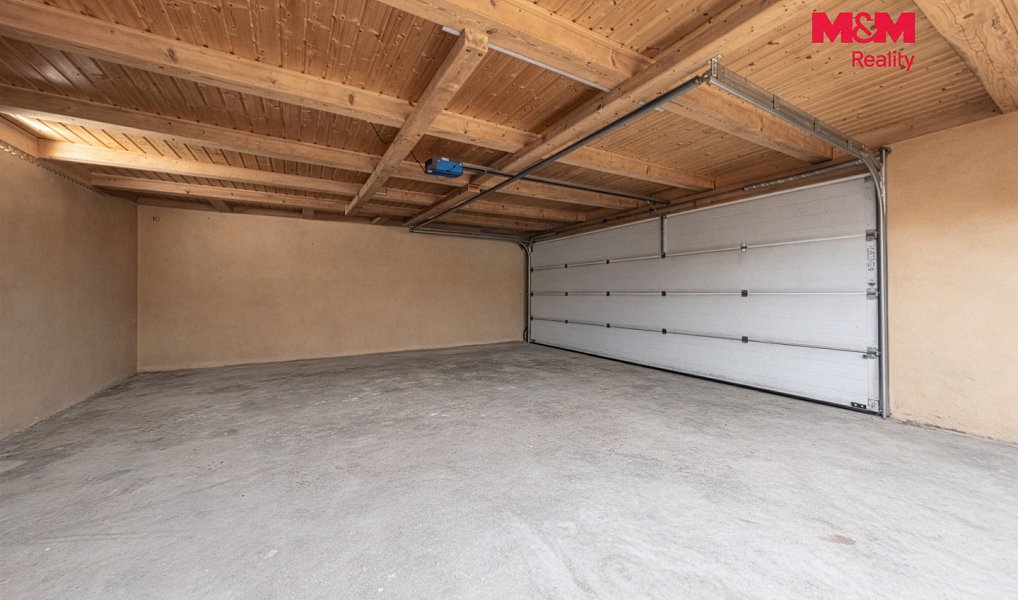 Prodej domu 384 m² s pozemkem 2 948 m², Blatno – náhled fotky 26