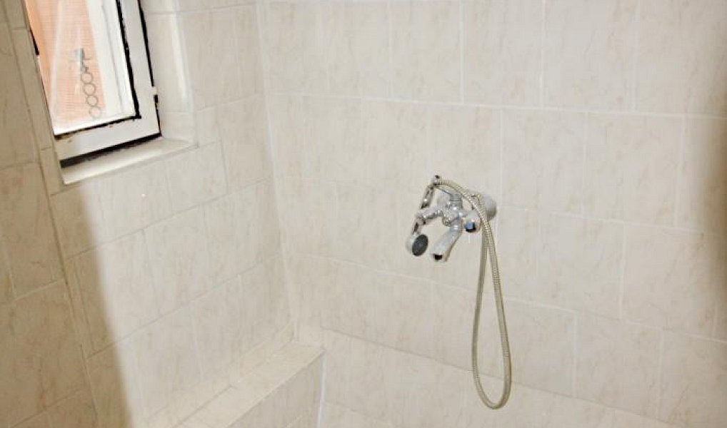 Pronájem obchodních prostor 54 m², Dobřany – náhled fotky 10