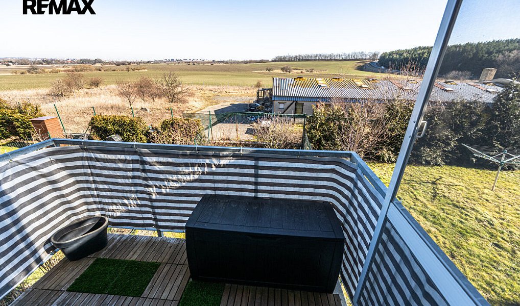 Pronájem bytu 1+kk 32 m², Hostivice – náhled fotky 11