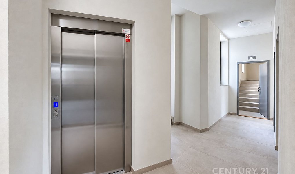 Prodej bytu 1+kk 15 m², Praha – náhled fotky 10