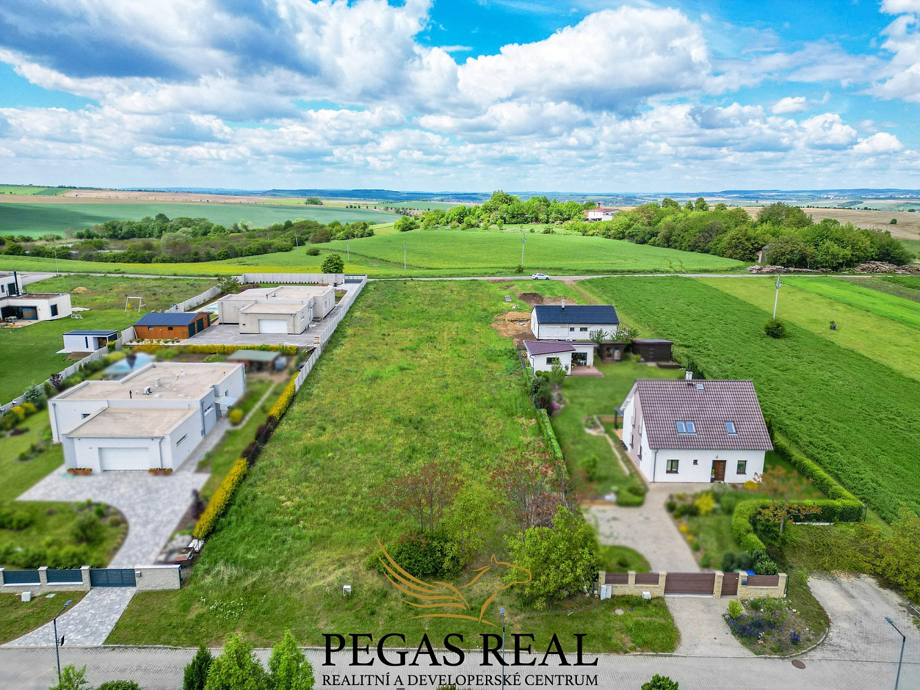 Prodej stavebního pozemku 3 347 m² – fotografie 5
