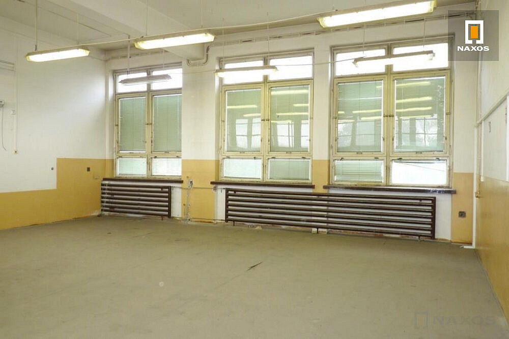 Pronájem skladovacích prostor 210 m² – fotografie 2