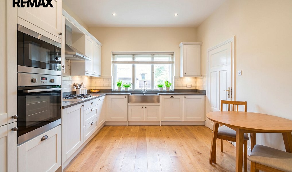 Prodej domu 256 m² s pozemkem 256 m², Ohníč – náhled fotky 3