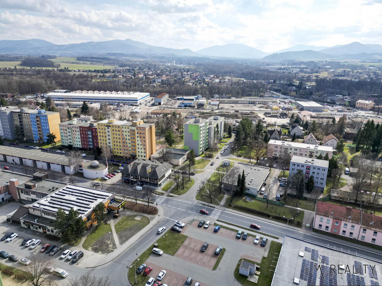 Prodej komerčního objektu (jiného typu) 1 060 m² – fotografie 3