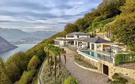 Prodej domu 575 m² s pozemkem 6 803 m², Arogno, Švýcarsko