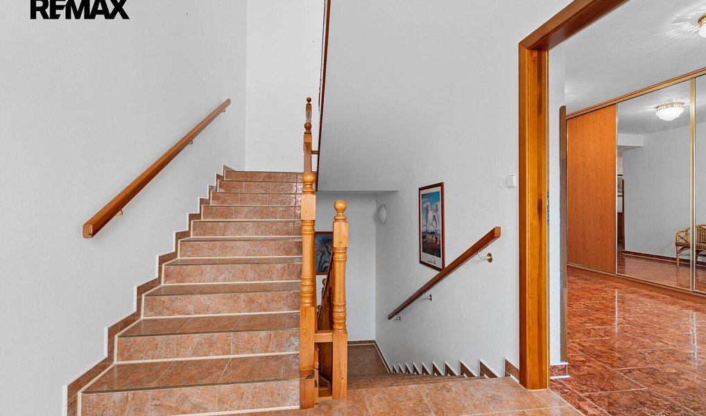Prodej kanceláře 1 050 m², Slatina – náhled fotky 9