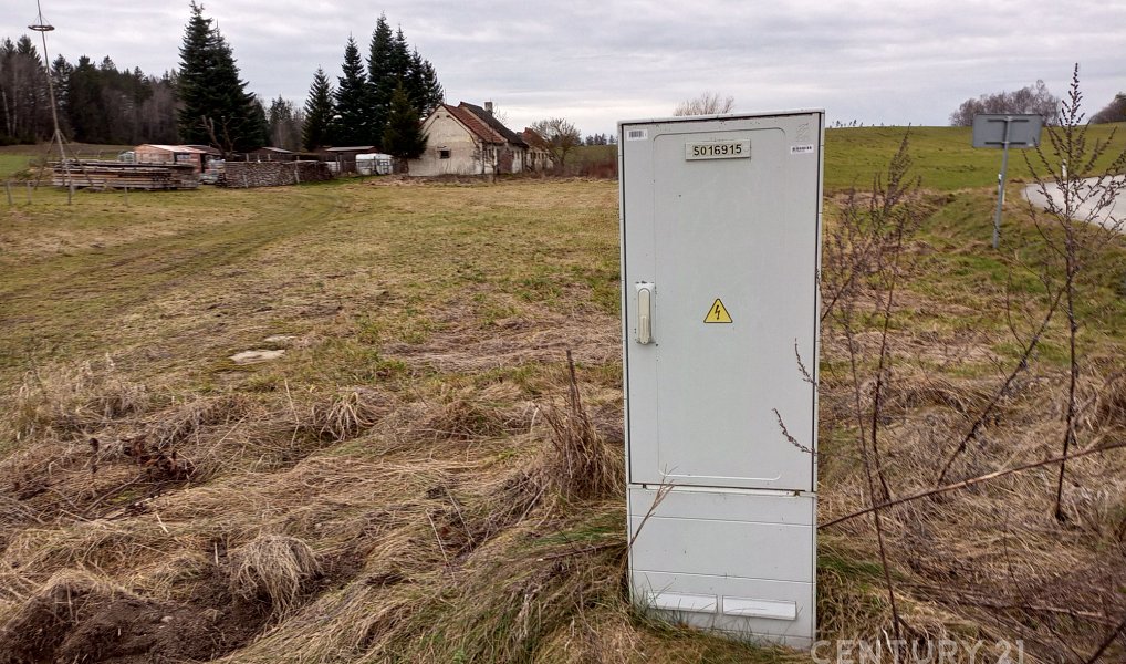 Prodej domu 180 m² s pozemkem 3 068 m², Studená – náhled fotky 7