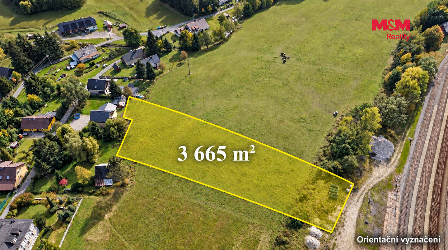 Prodej stavebního pozemku 3 665 m² – fotografie 2
