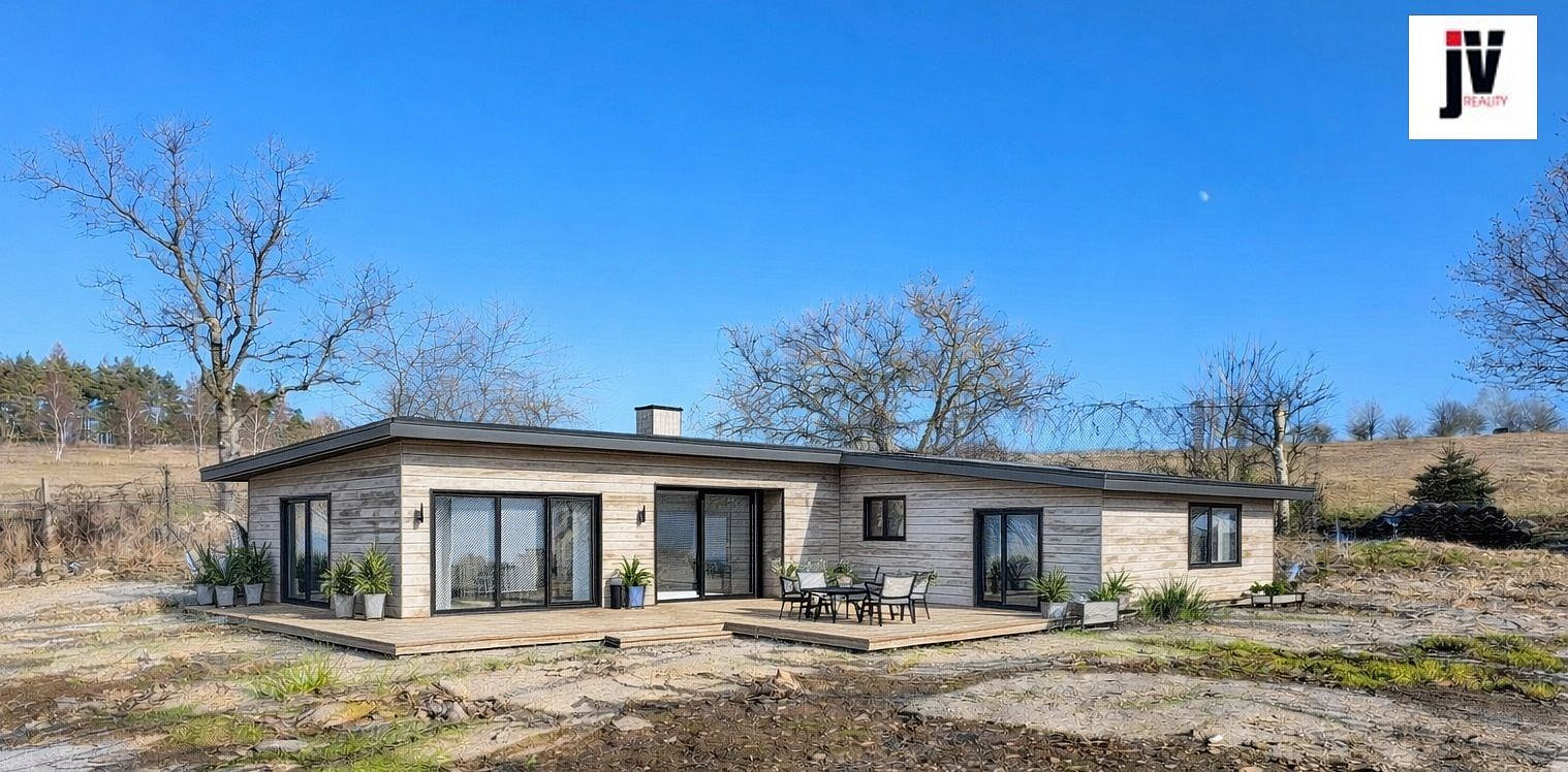 Prodej stavebního pozemku 1 012 m² – fotografie 2