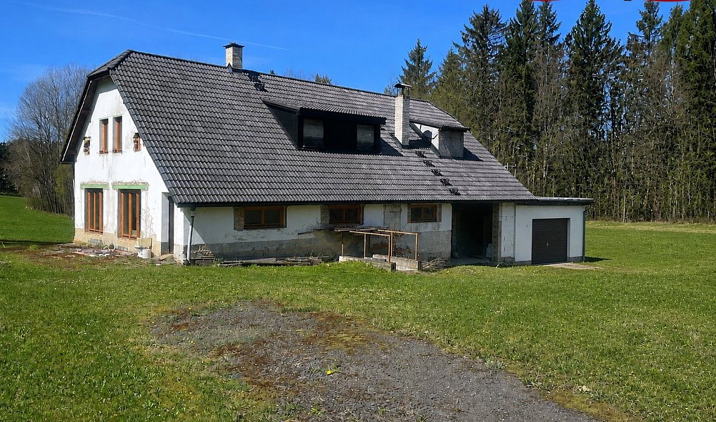 Prodej ubytovacího objektu 394 m², Pěnčín – náhled fotky 2