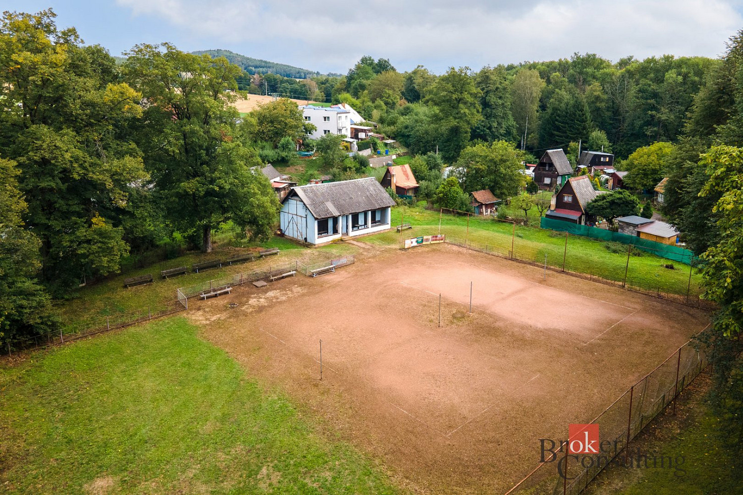 Prodej stavebního pozemku 4 083 m² – fotografie 2