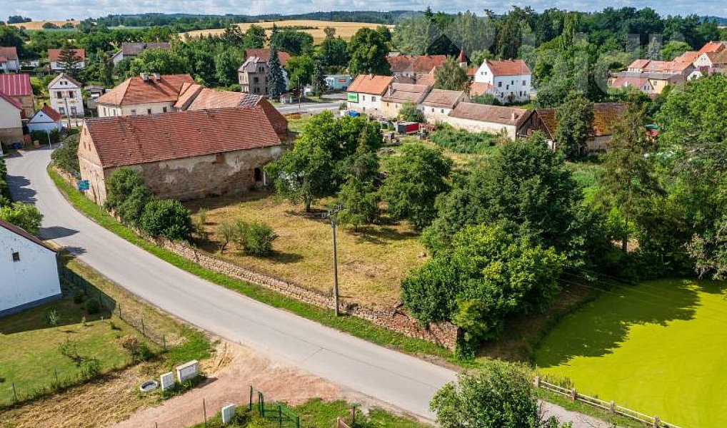 Prodej stavebního pozemku 871 m², Hořovičky – náhled fotky 5