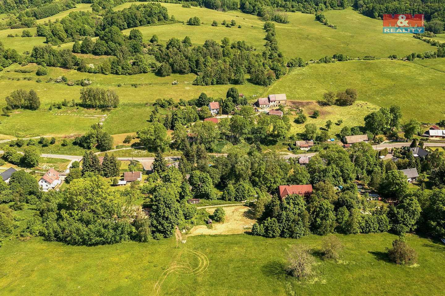 Prodej stavebního pozemku 1 678 m² — photo 4