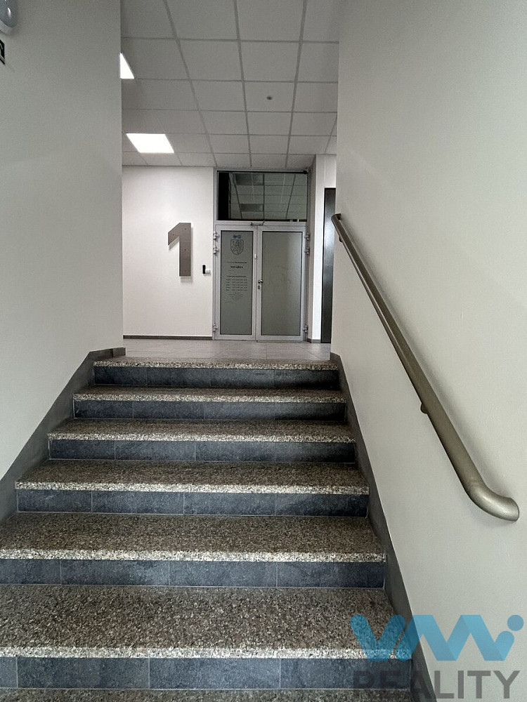 Pronájem bytu 2+kk 56 m² – pohled 3
