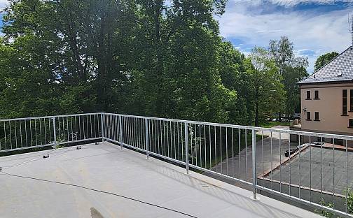 Prodej bytu 4+kk 70 m², Nádražní, Třešť, okres Jihlava