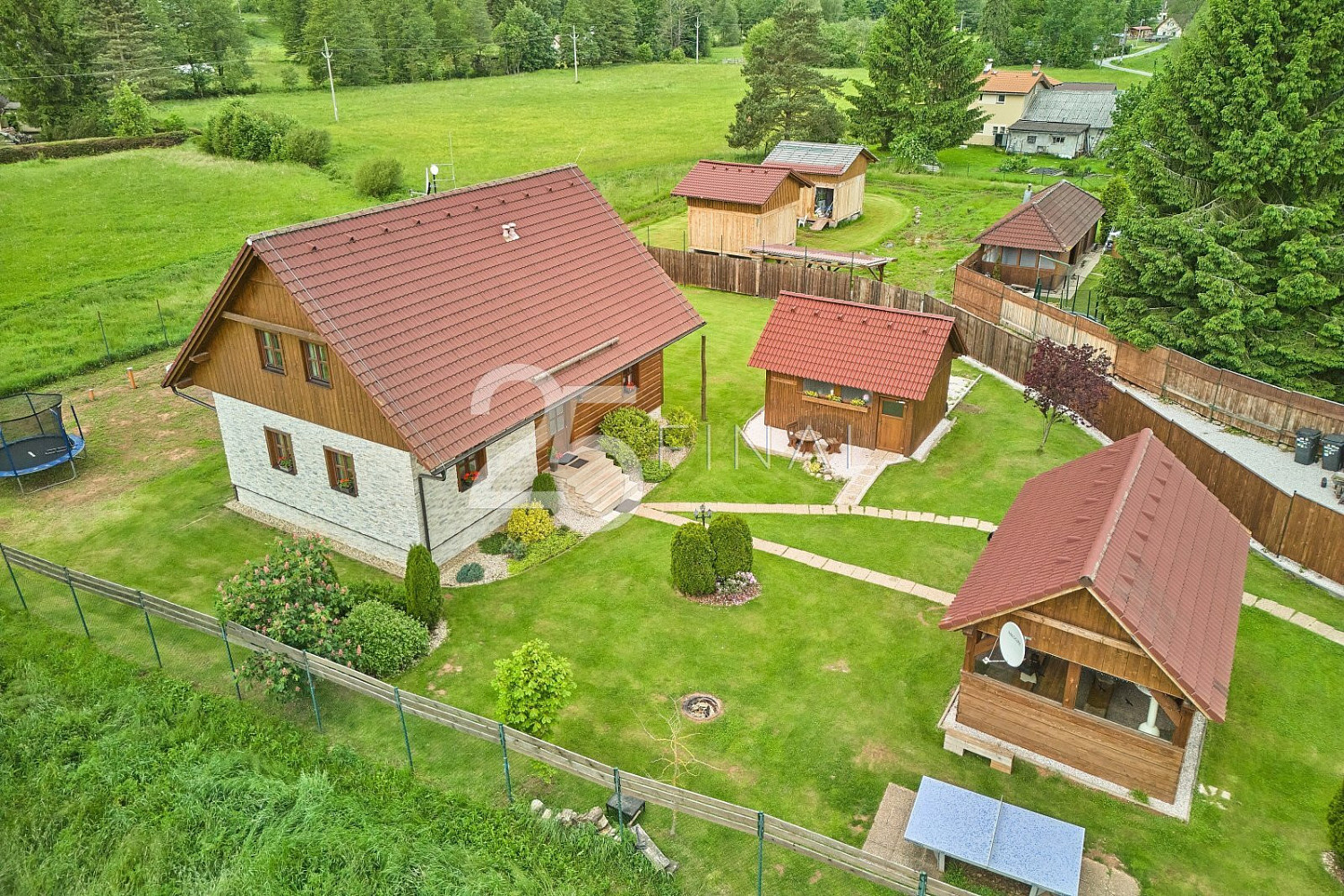 Prodej domu 155 m² s pozemkem 1 699 m²