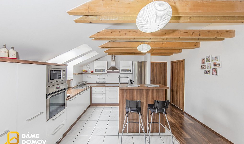 Prodej domu 581 m² s pozemkem 1 164 m², Lukoveček – náhled fotky 9