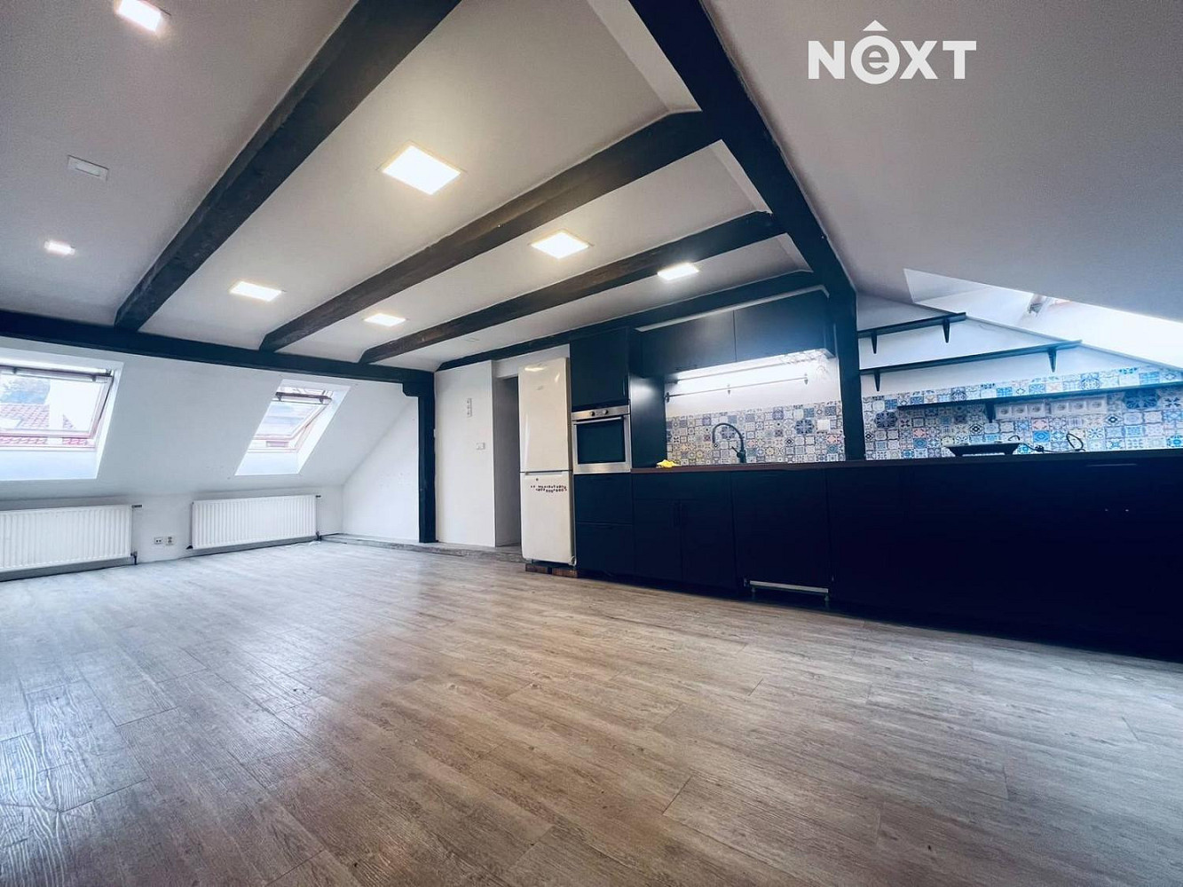 Pronájem bytu 4+kk 84 m²