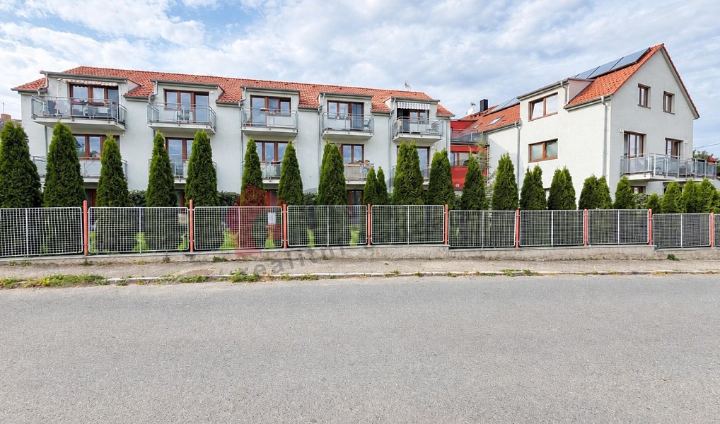Pronájem bytu 1+kk 27 m², Mrač – náhled fotky 6