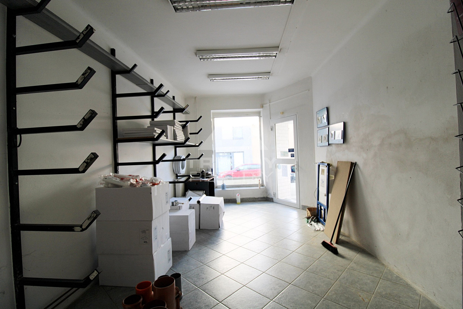 Prodej obchodních prostor 450 m² – fotografie 4