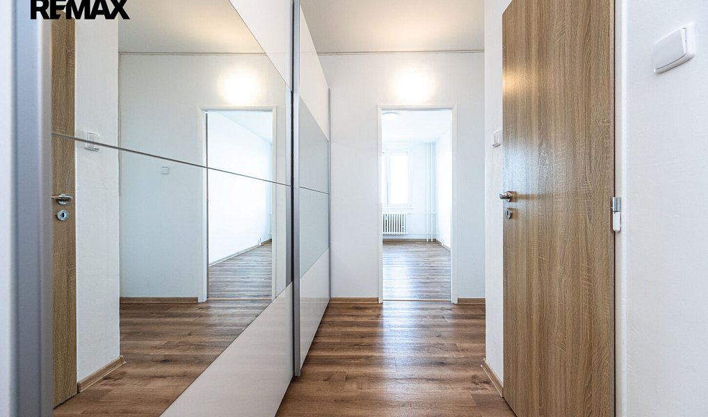 Pronájem bytu 2+kk 46 m², Praha – náhled fotky 11