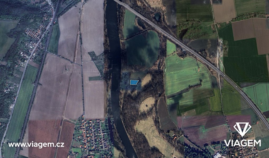 Prodej pole 1 012 m², Nová Ves – náhled fotky 3