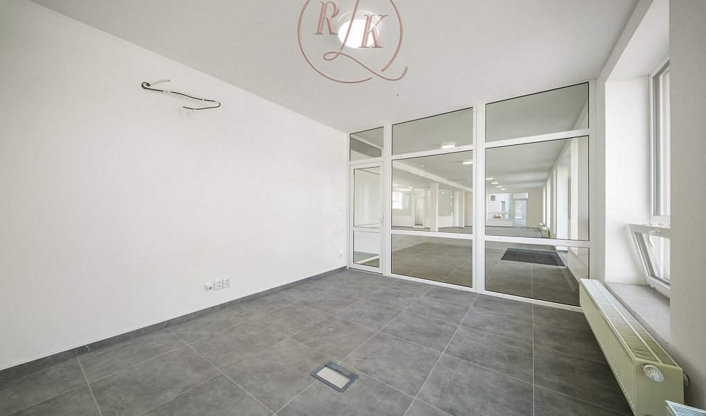 Pronájem obchodních prostor 198 m², Brno – náhled fotky 16