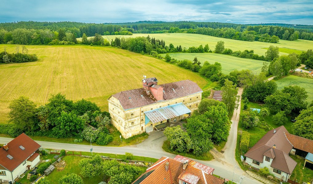 Prodej zemědělského objektu 1 137 m², Božejov – náhled fotky 14