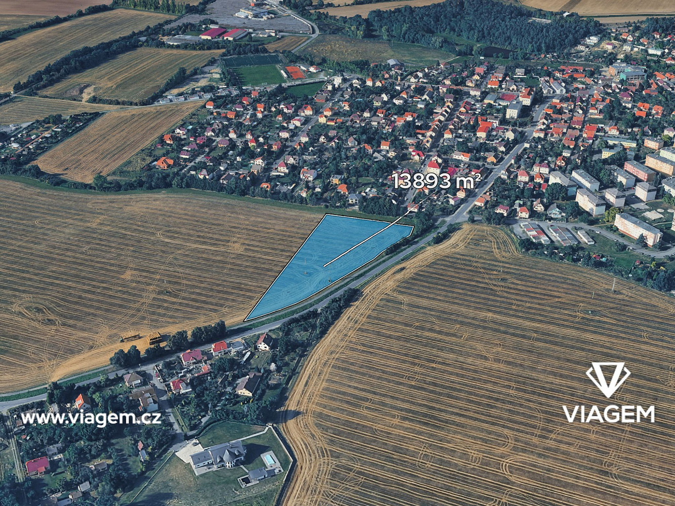 Prodej pole 868 m²