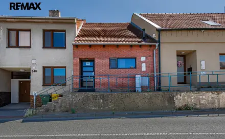 Prodej domu 95 m² s pozemkem 181 m², Komenského, Blučina, okres Brno-venkov