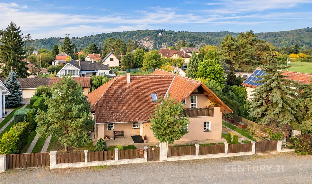 Prodej rodinného domu, 240 m², Rajchardov - Praha-západ, Hradištko