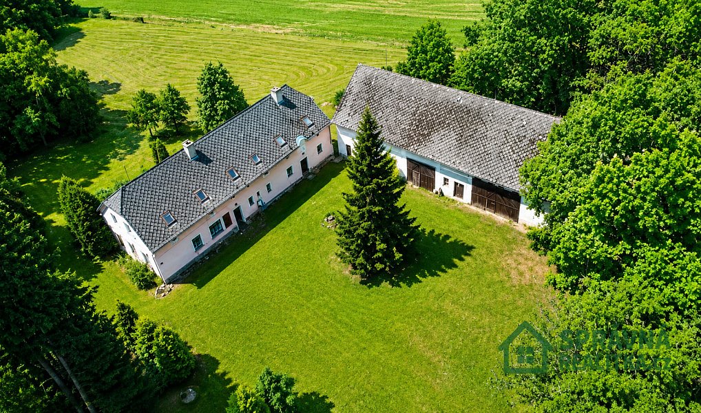 Prodej komerčního objektu (jiného typu) 350 m², Hora Svatého Václava – fotka 1 z 27