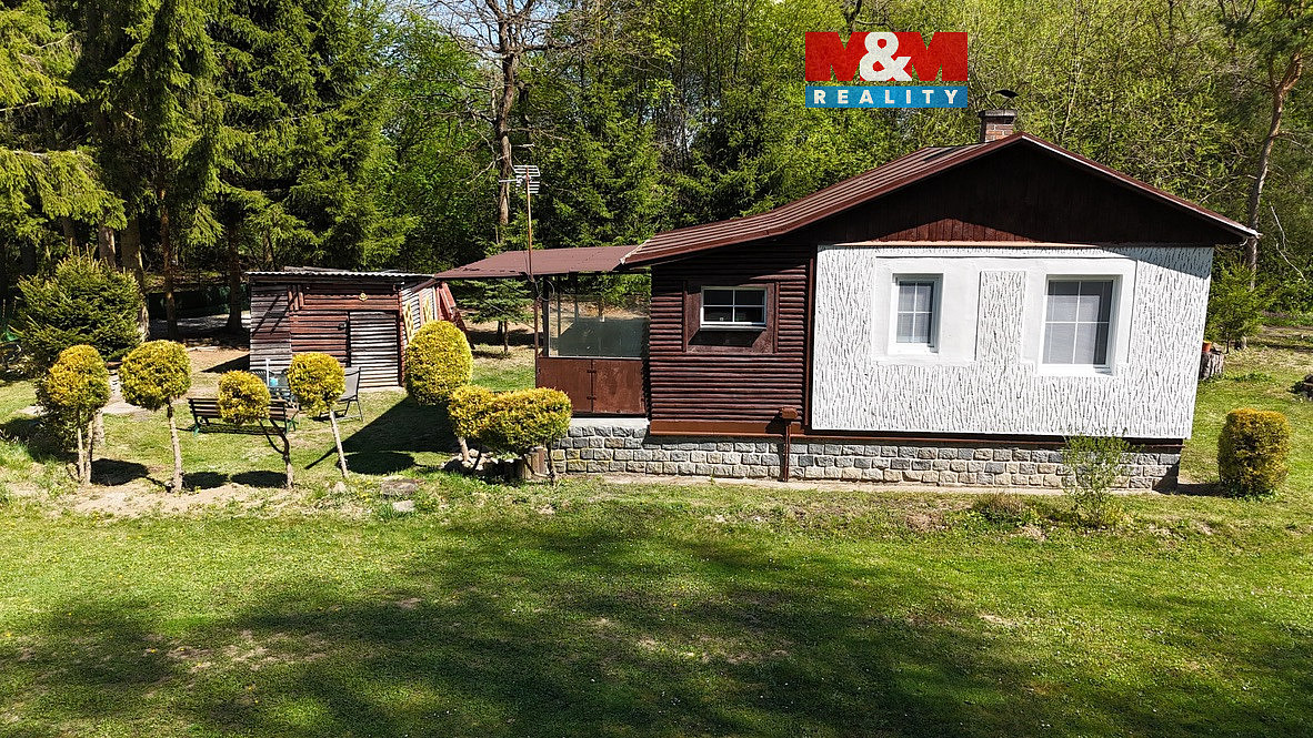 Prodej chaty/chalupy 244 m² s pozemkem 250 m²