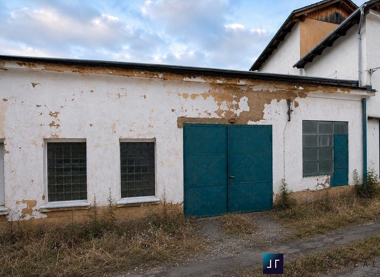 Pronájem skladovacích prostor 130 m²
