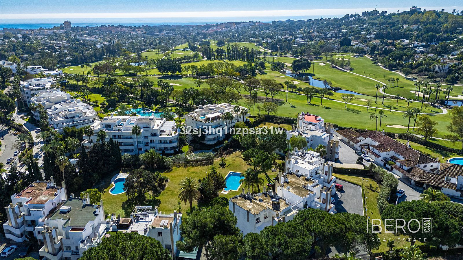Piso 4+kk – Marbella, Nueva Andalucía - Vista 2
