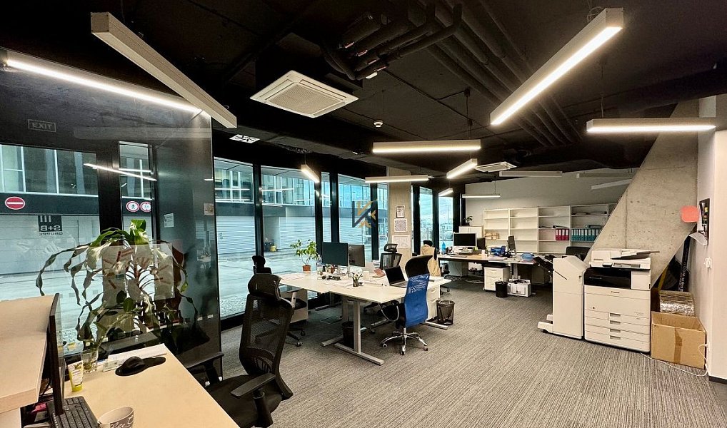 Pronájem obchodních prostor 194 m², Praha – náhled fotky 3
