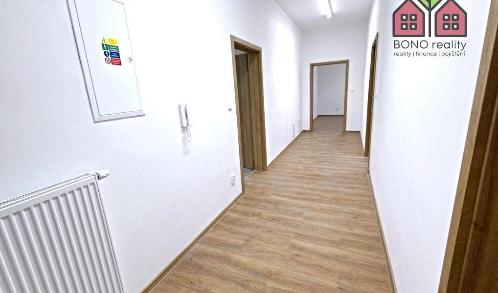 Pronájem obchodních prostor 140 m², Litoměřice – náhled fotky 14