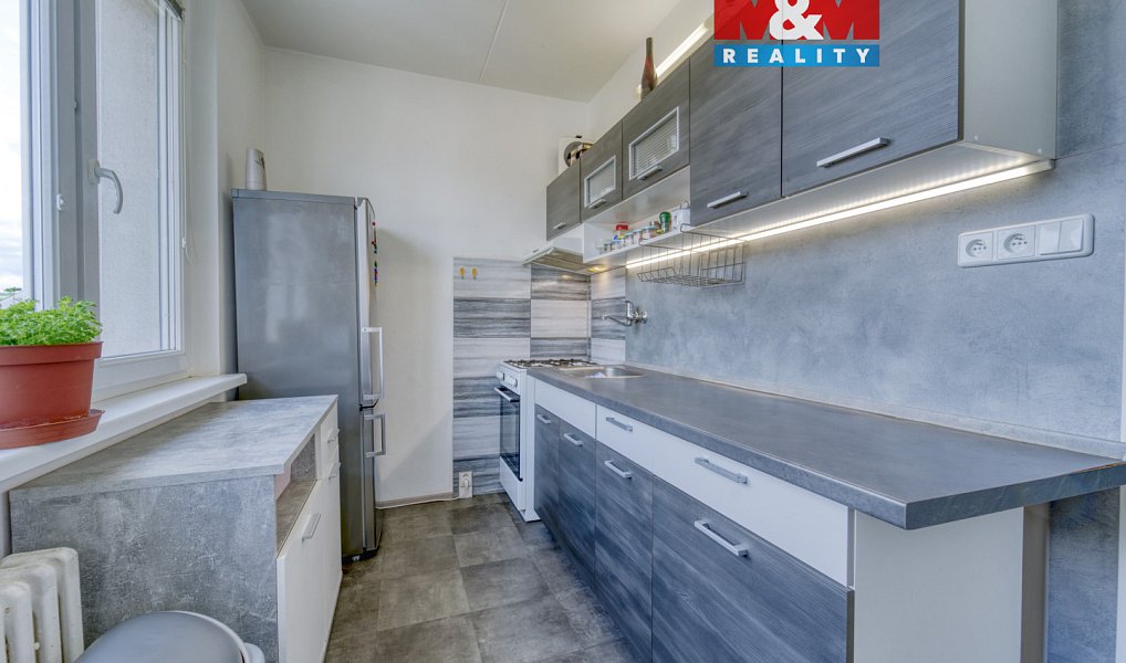 Prodej bytu 2+1 52 m², Kryry – fotka 1 z 20