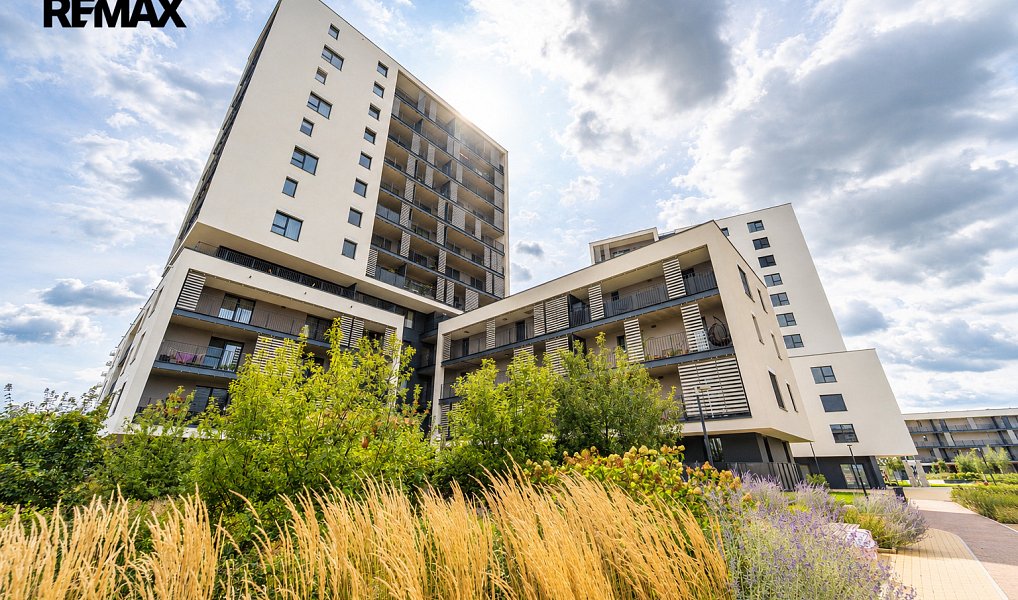 Pronájem bytu 4+kk 113 m², Praha – náhled fotky 20