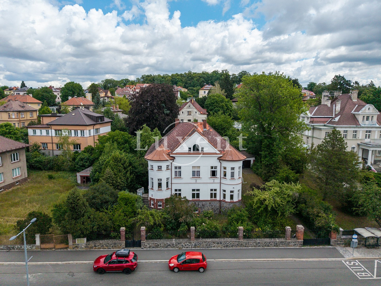 Prodej domu 256 m² s pozemkem 1 475 m²