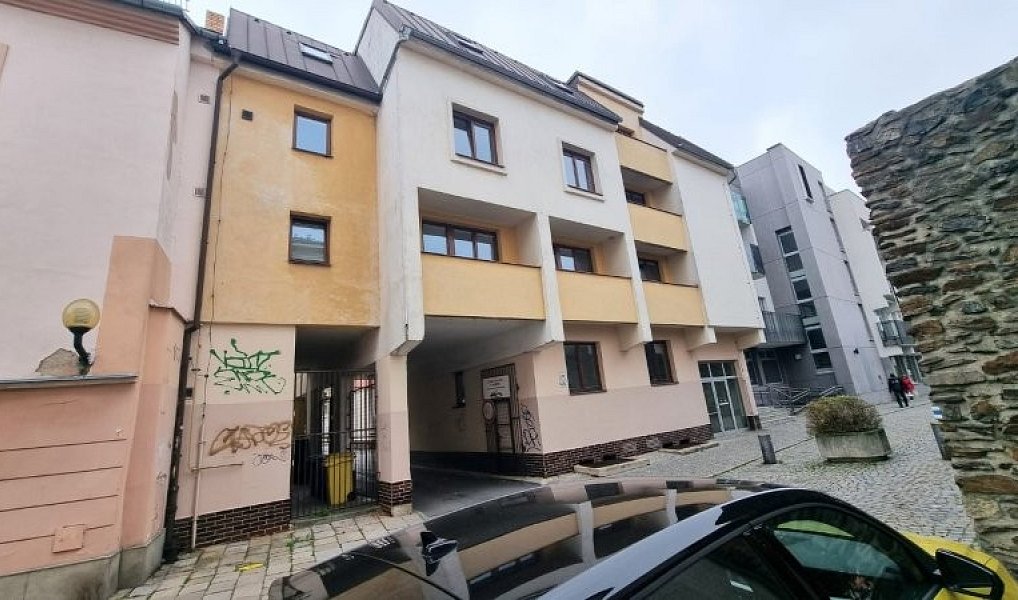 Pronájem obchodních prostor 25 m², Jihlava – náhled fotky 2