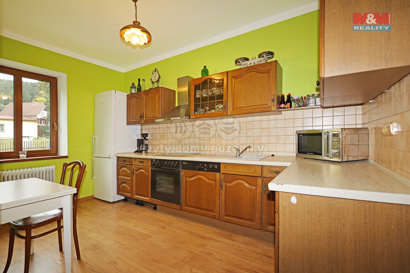 Prodej ubytovacího objektu 200 m² – fotografie 5