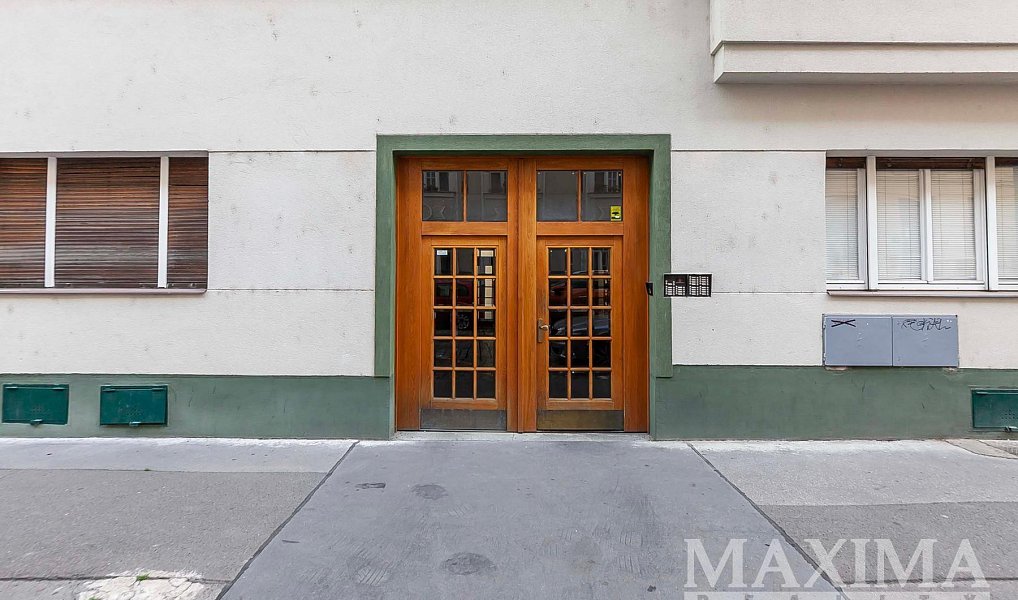 Prodej bytu 2+1 89 m², Praha – náhled fotky 18