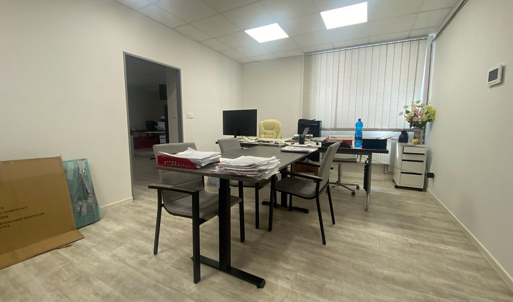 Prodej nájemního domu, činžáku 744 m², Ústí nad Labem – náhled fotky 35