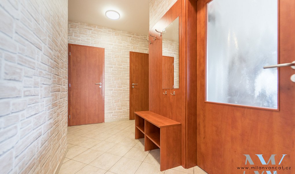 Prodej bytu 3+kk 70 m², Příbram – náhled fotky 15