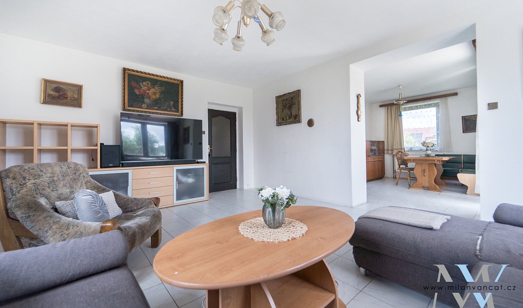 Prodej domu 170 m² s pozemkem 1 524 m², Milín – náhled fotky 11